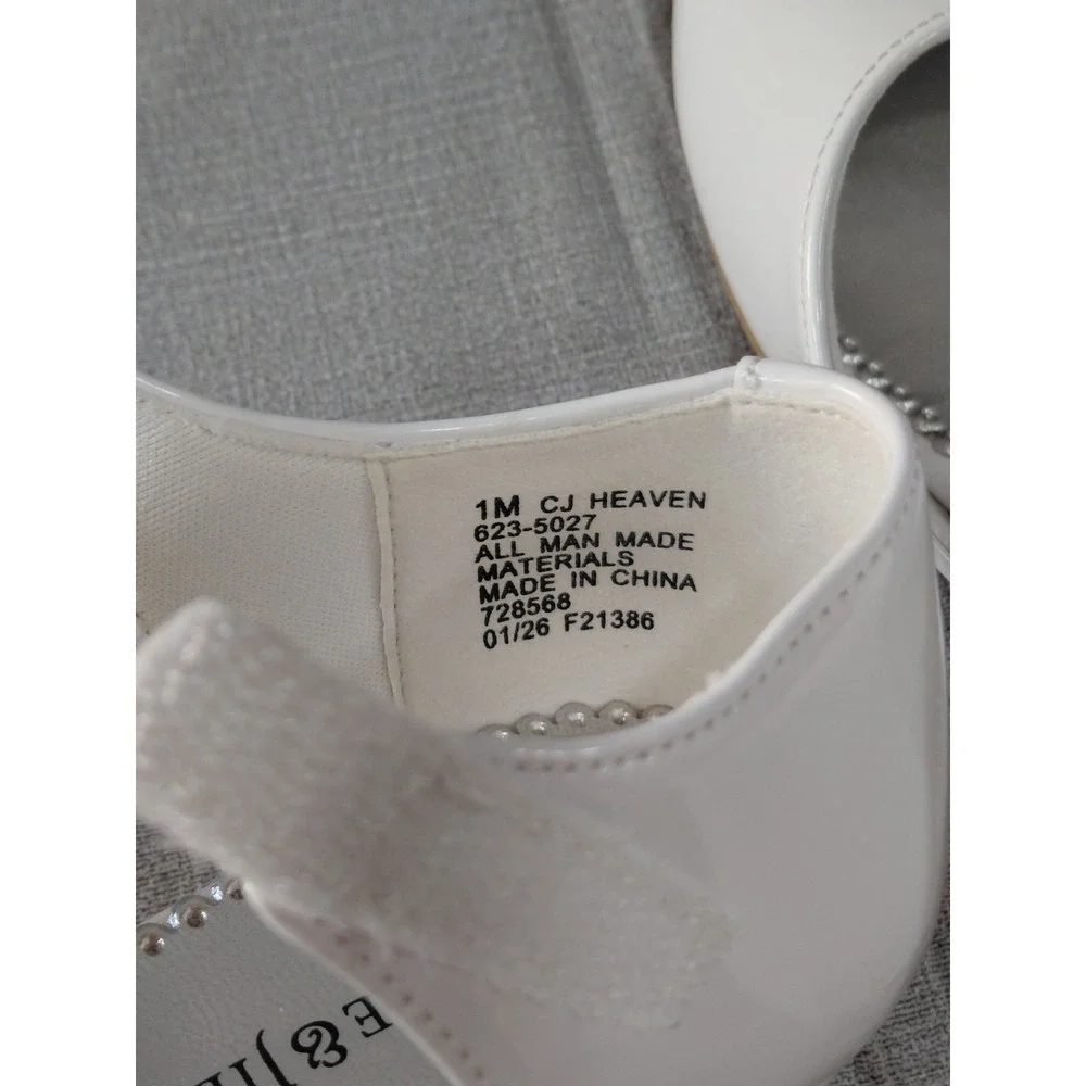 Christie & Jill Lil Heaven Girls Round Mary Jane Shoes US 1M White Ankle Strap